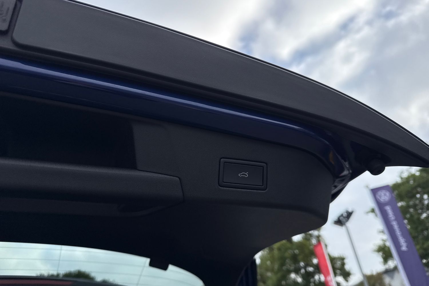 Used Volkswagen ID.4 2024 for sale - 76286619: Photo 43