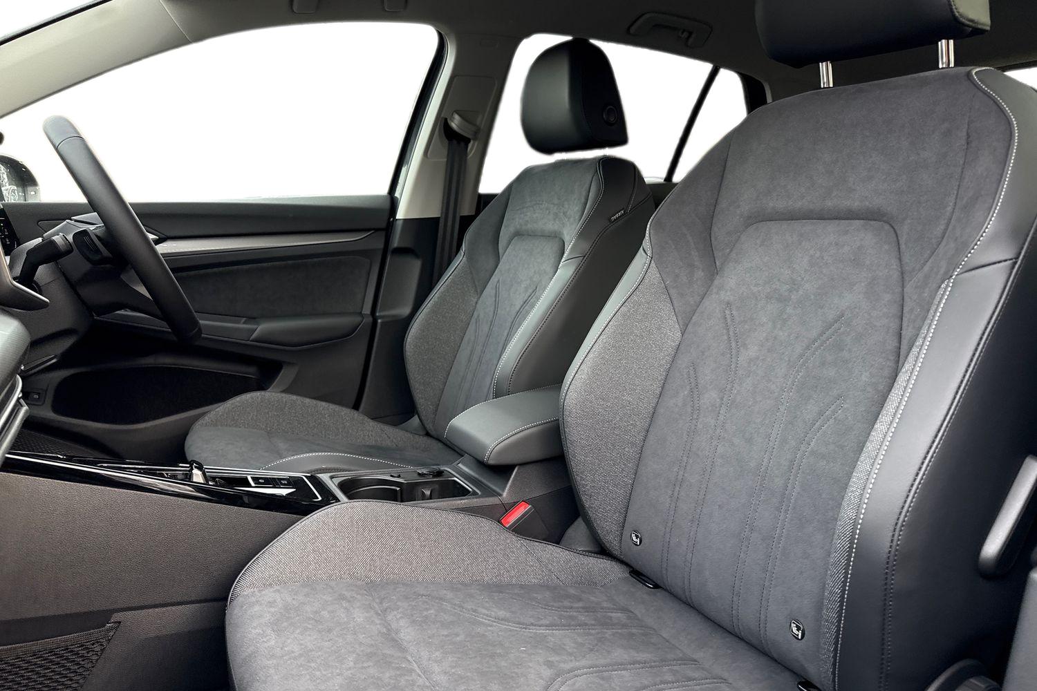 Used Volkswagen Golf 2025 for sale - 76805450: Photo 15