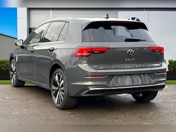 Used Volkswagen Golf 2025 for sale - 76805450: Photo