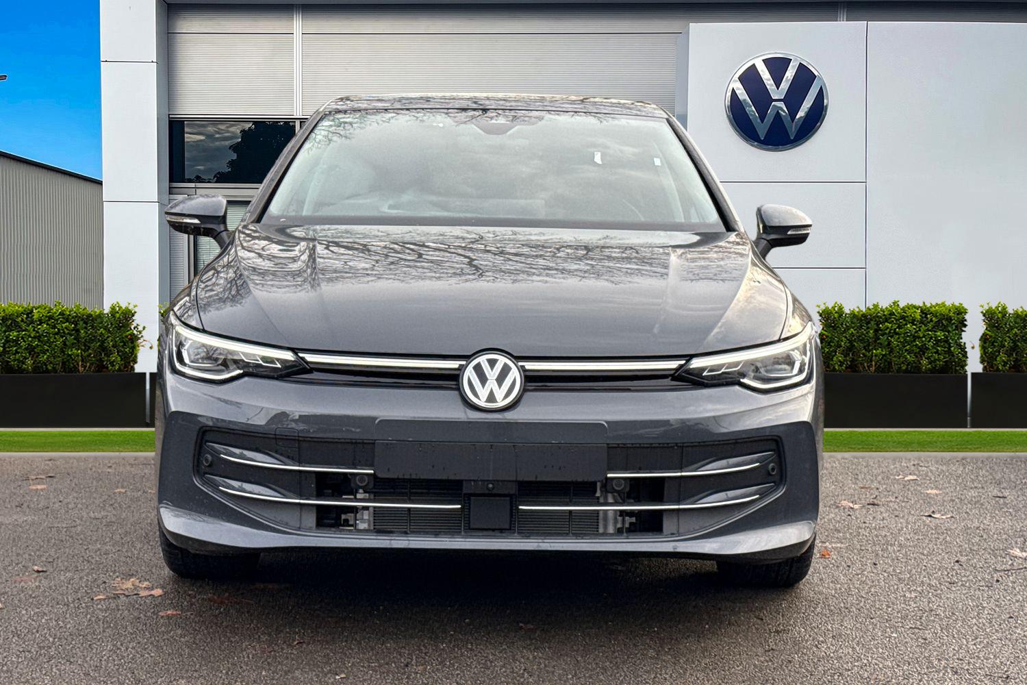 Used Volkswagen Golf 2025 for sale - 76805450: Photo 5