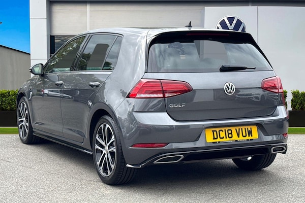 Used Volkswagen Golf 2018 for sale - 76186054: Photo 2