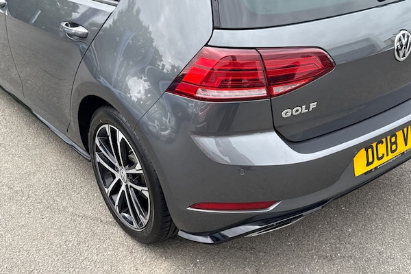 Used Volkswagen Golf 2018 for sale - 76186054: Photo 8