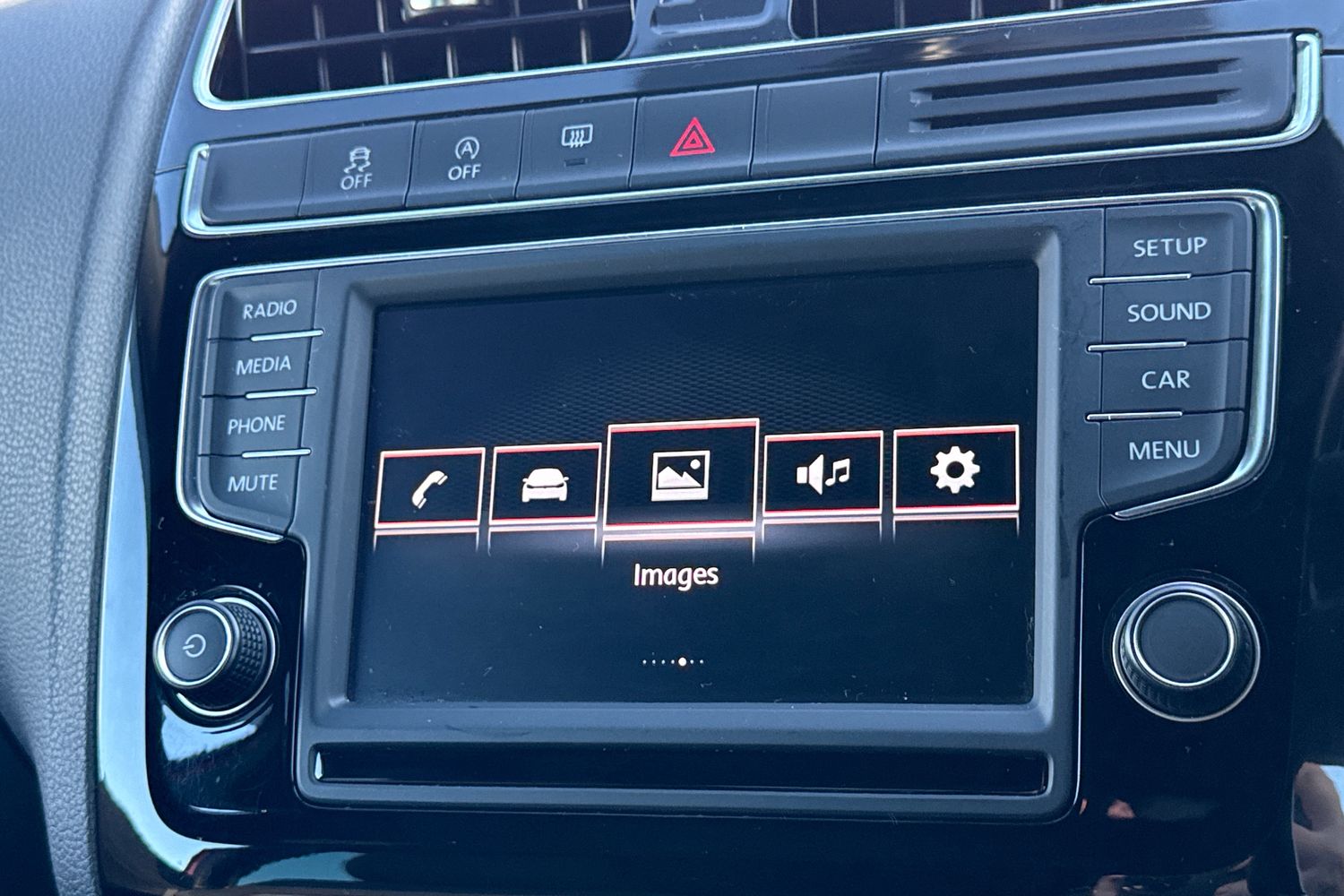 Used Volkswagen Polo 2017 for sale - 76569472: Photo 11