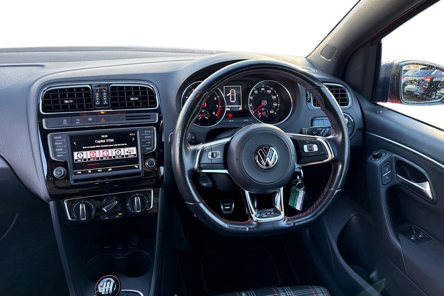 Used Volkswagen Polo 2017 for sale - 76569472: Photo 12