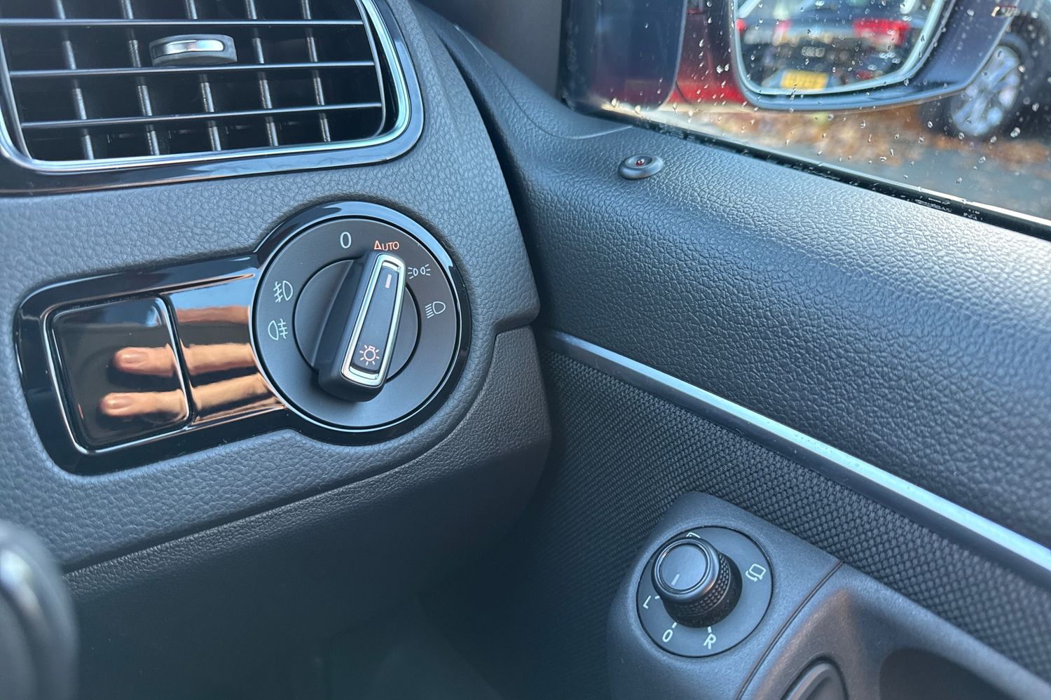 Used Volkswagen Polo 2017 for sale - 76569472: Photo 24