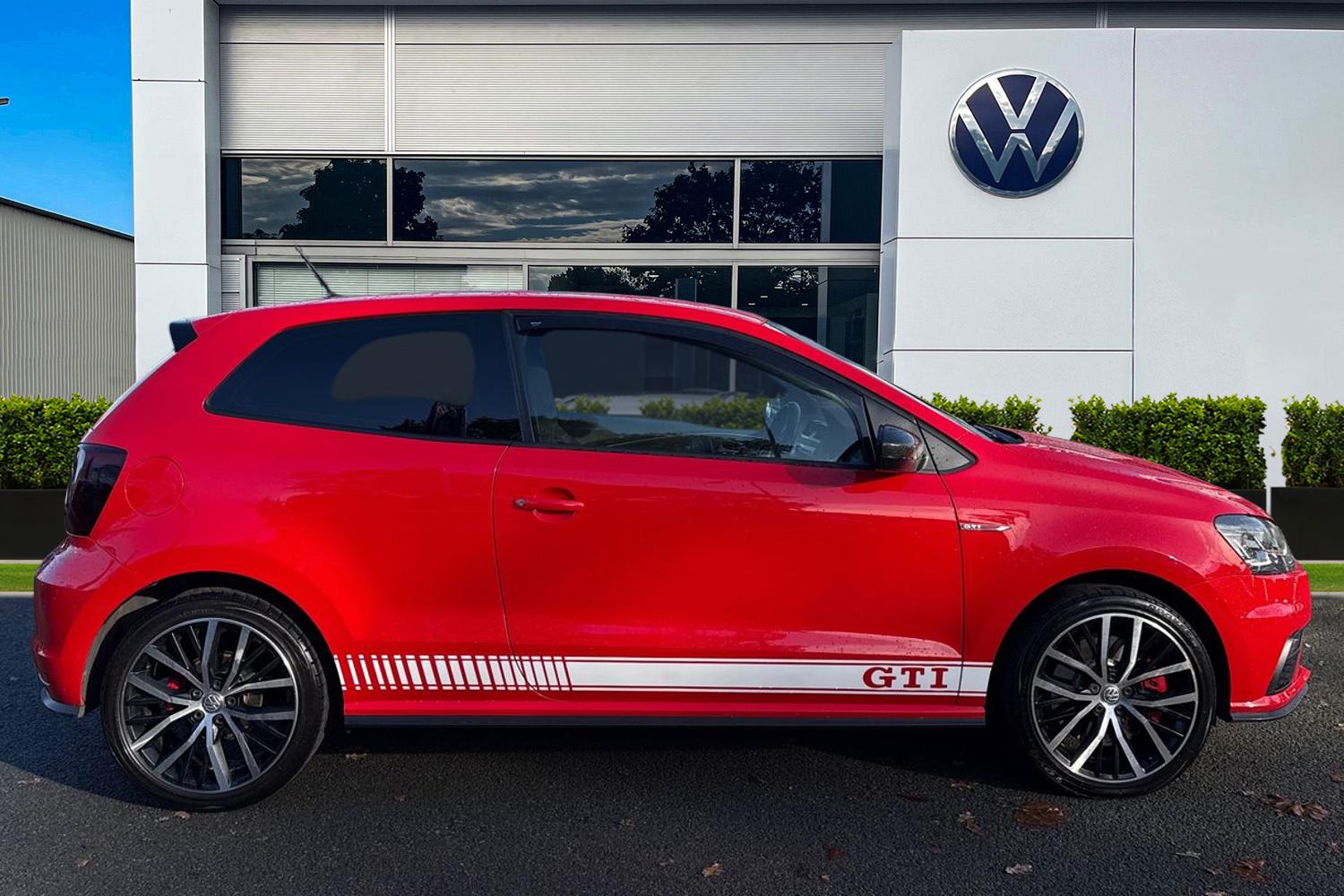 Used Volkswagen Polo 2017 for sale - 76569472: Photo 3