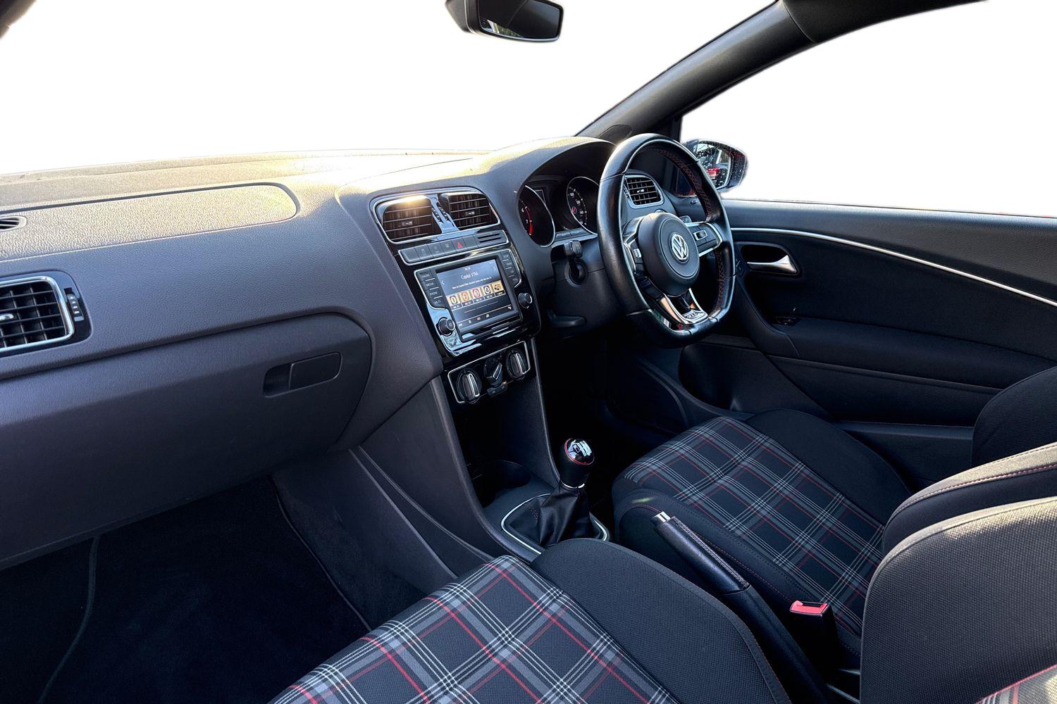 Used Volkswagen Polo 2017 for sale - 76569472: Photo 8