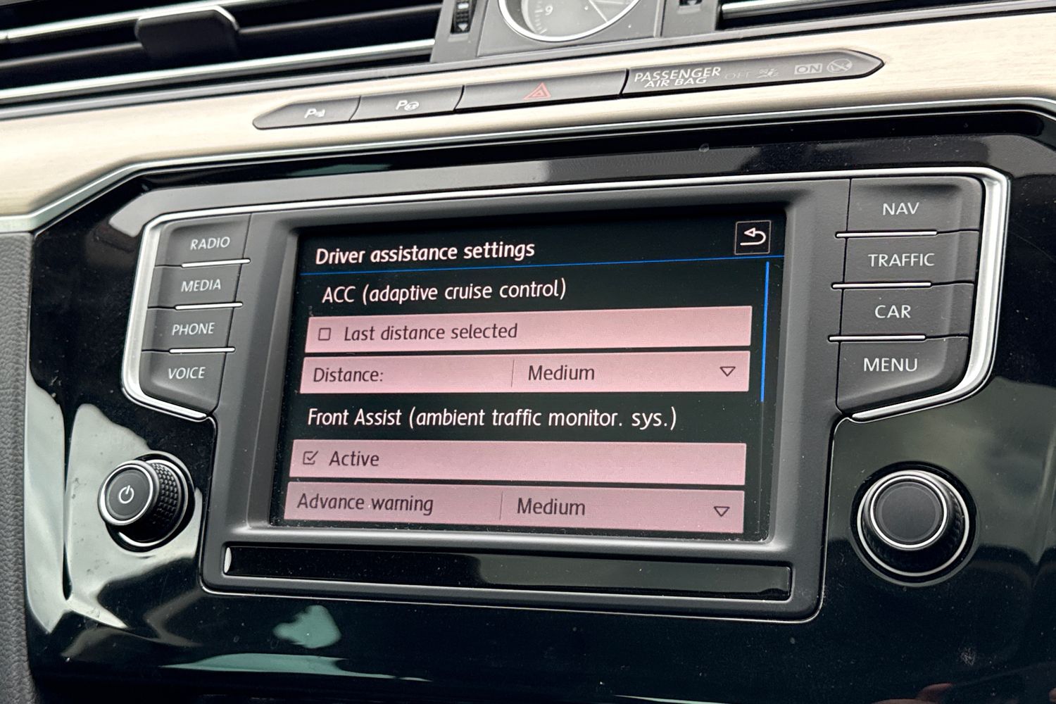 Used Volkswagen Passat 2017 for sale - 76119848: Photo 29