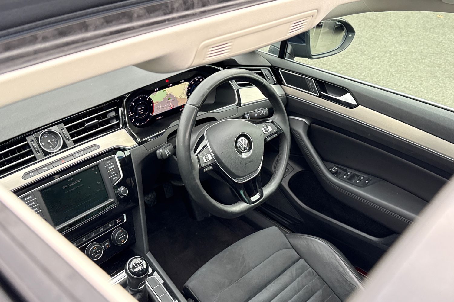 Used Volkswagen Passat 2017 for sale - 76119848: Photo 34