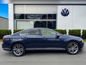 Used Volkswagen Passat 2017 for sale - 76119848: Photo 3