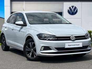 2019 - SE | 15&#039; Alloys 5-Door