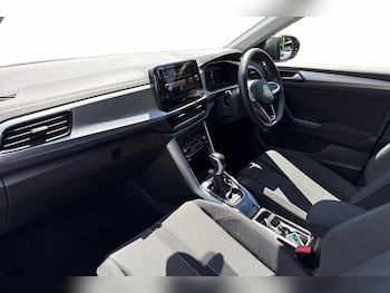 Used Volkswagen T-Roc 2025 for sale - 78807291: Photo