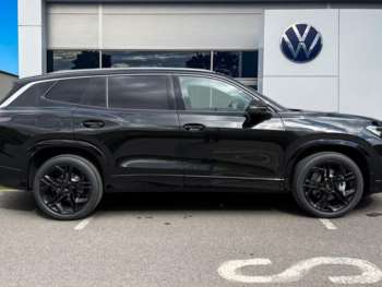 Used Volkswagen Touran 2025 for sale - 74360778: Photo