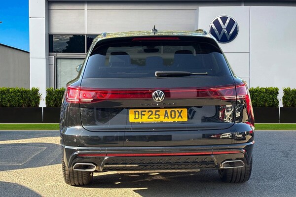 Used Volkswagen Touareg 2025 for sale - 76090209: Photo 4