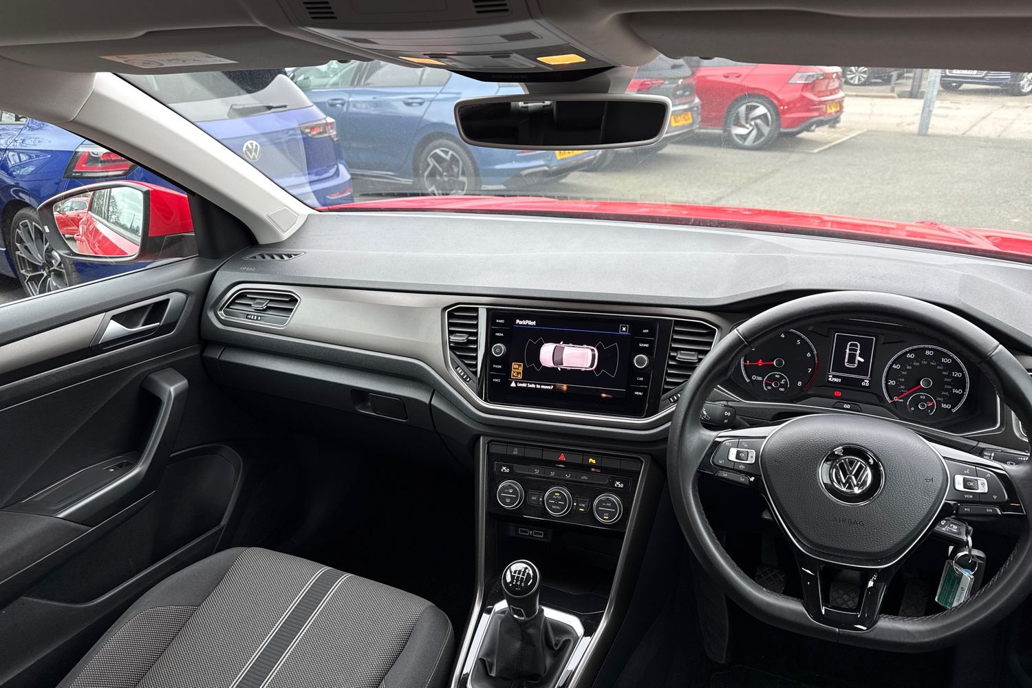 Used Volkswagen T-Roc 2018 for sale - 77593634: Photo 35