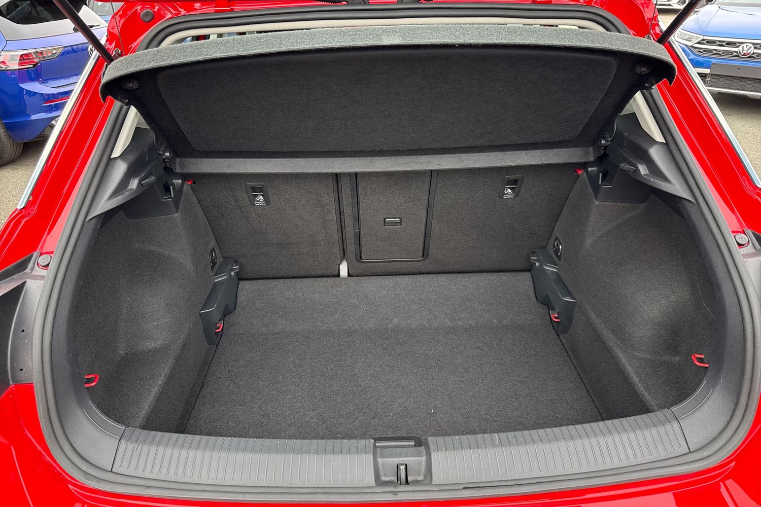 Used Volkswagen T-Roc 2018 for sale - 77593634: Photo 7