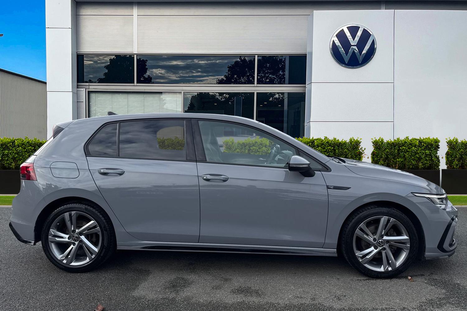 Used Volkswagen Golf 2020 for sale - 76364503: Photo 3