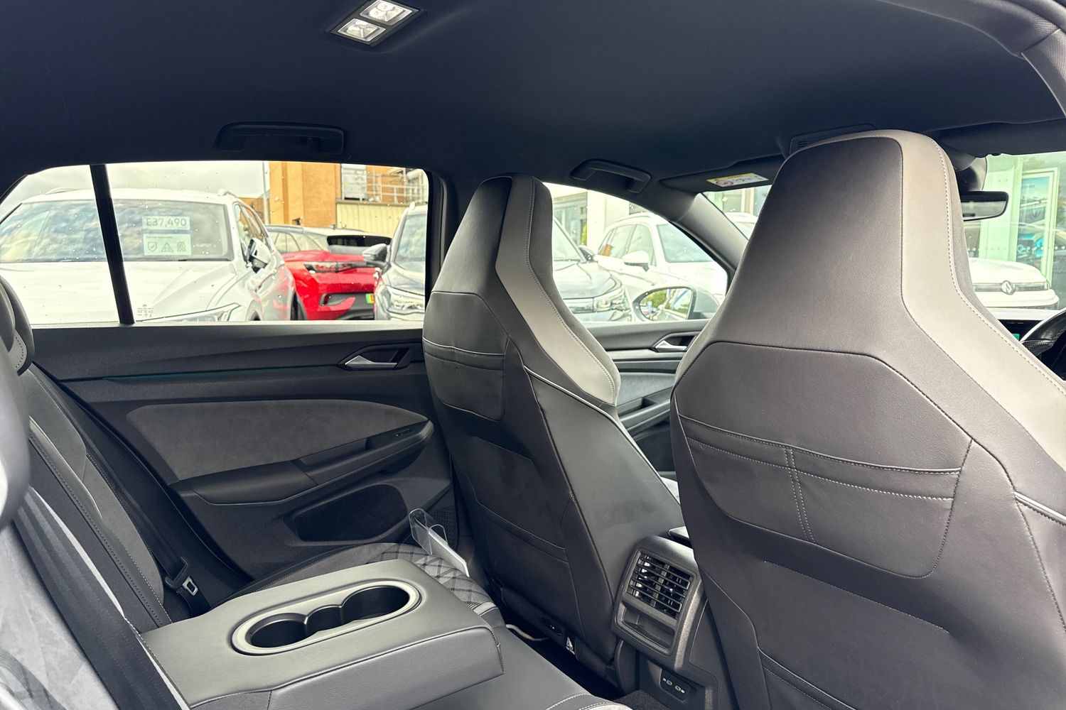 Used Volkswagen Golf 2020 for sale - 76364503: Photo 36