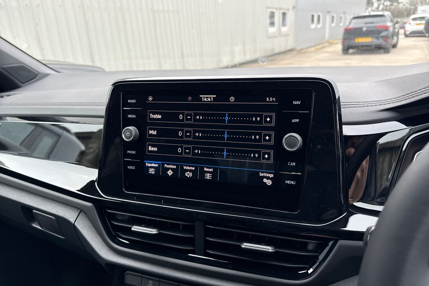 Used Volkswagen T-Roc 2026 for sale - 77368571: Photo 50