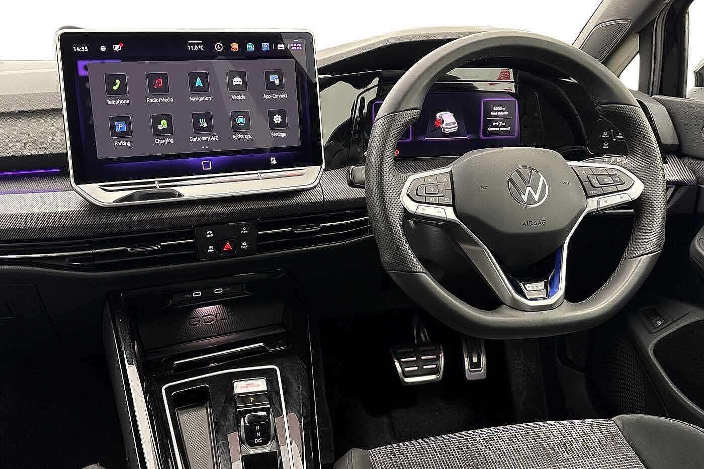 Used Volkswagen Golf 2025 for sale - 77879076: Photo 2