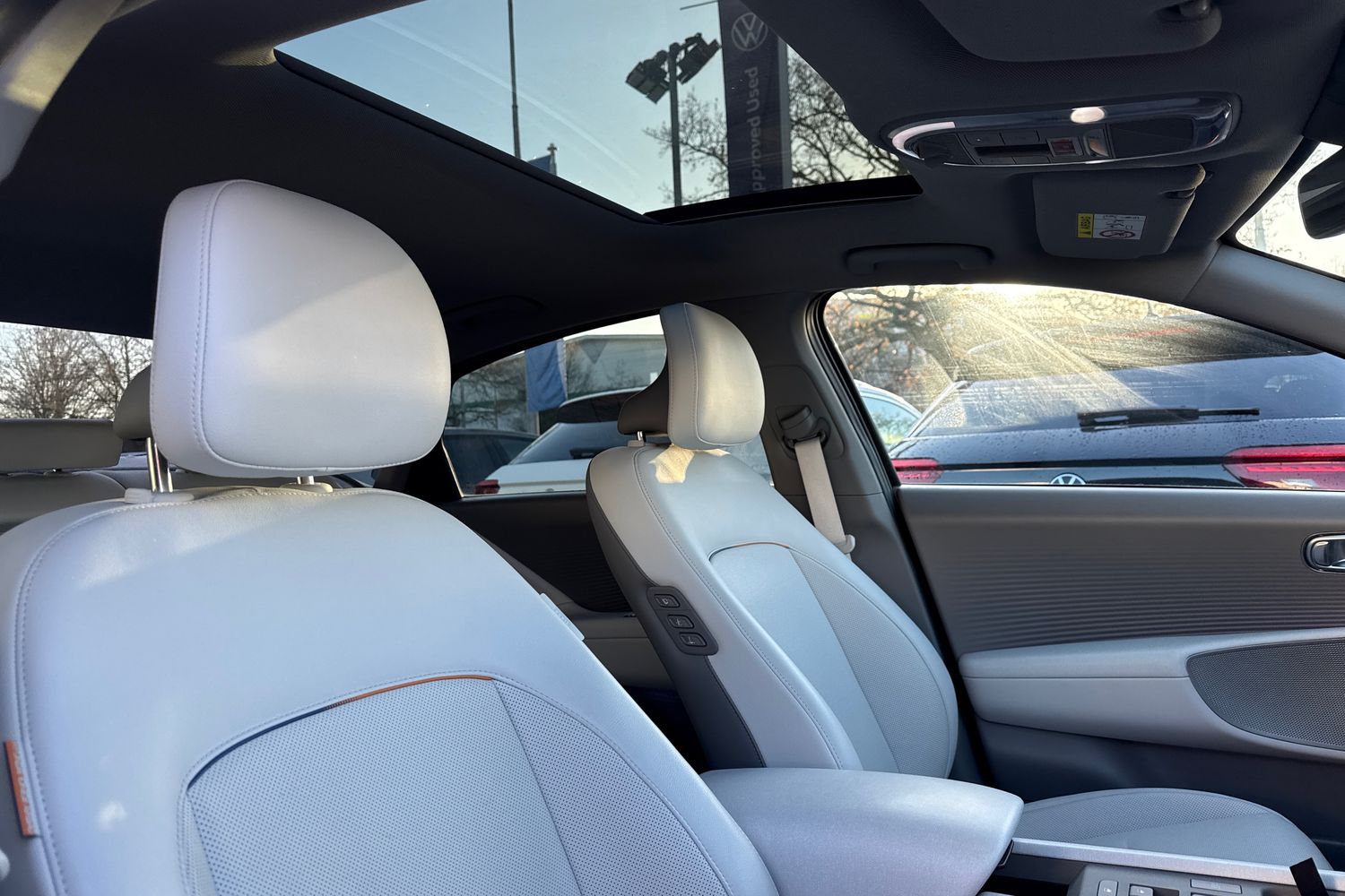 Used Hyundai IONIQ 6 2024 for sale - 76929156: Photo 24