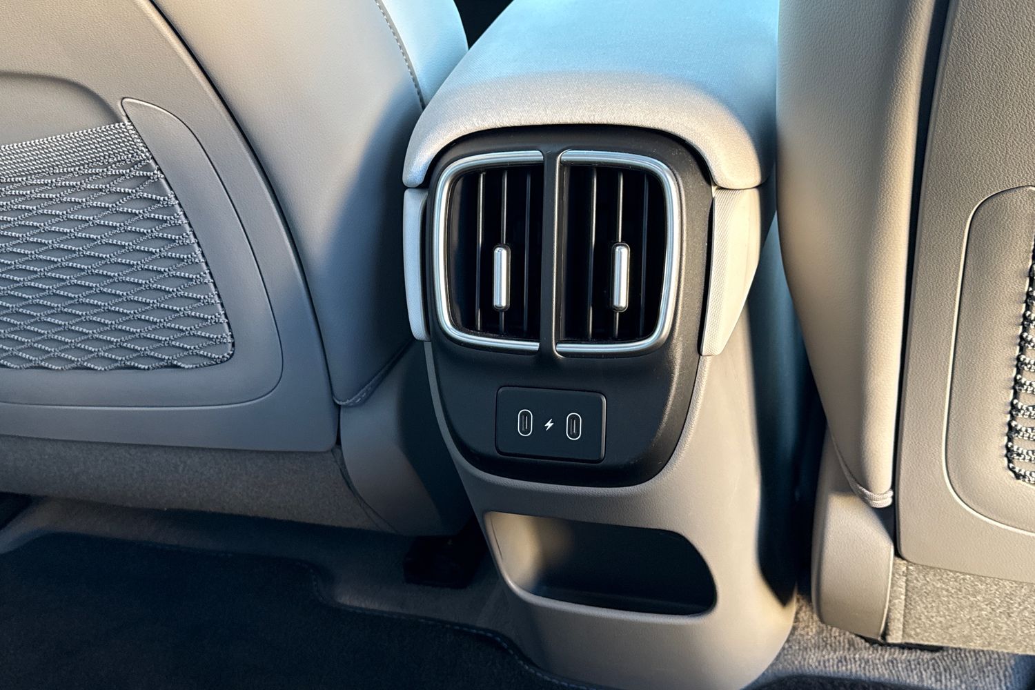 Used Hyundai IONIQ 6 2024 for sale - 76929156: Photo 45