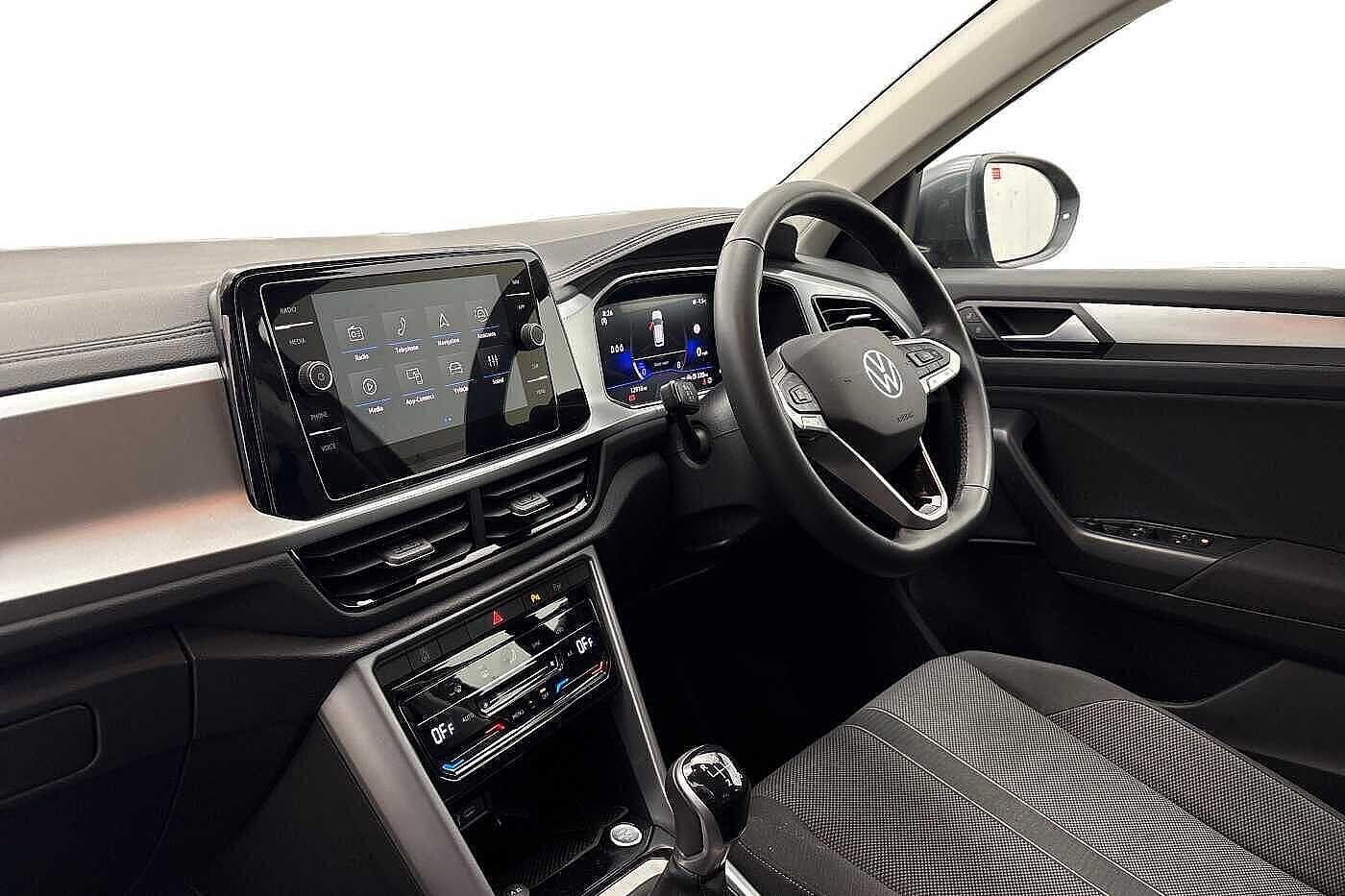 Used Volkswagen T-Roc 2025 for sale - 77287204: Photo 2