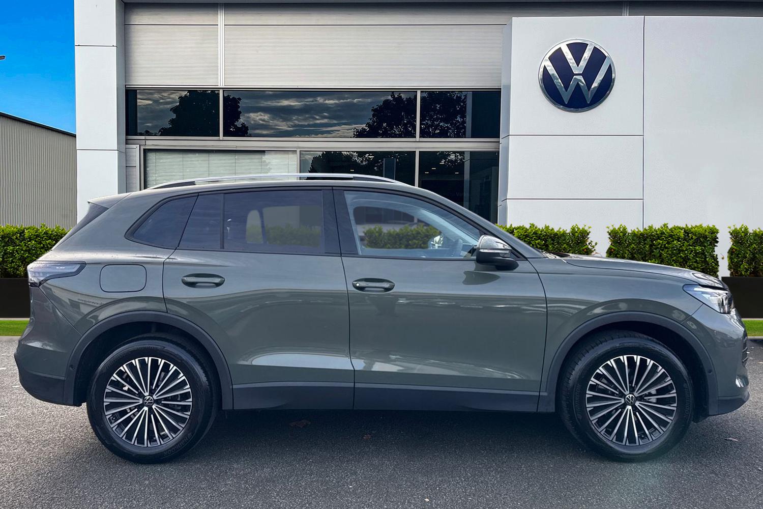 Used Volkswagen Tiguan 2025 for sale - 76495331: Photo 3