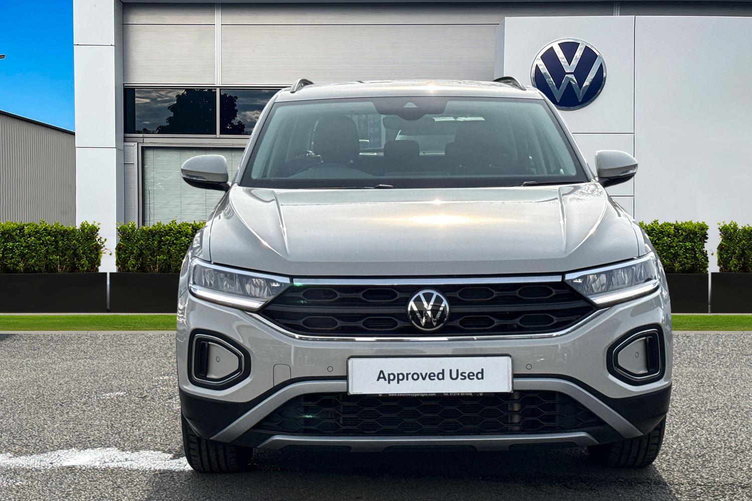 Used Volkswagen T-Roc 2023 for sale - 77973309: Photo 6