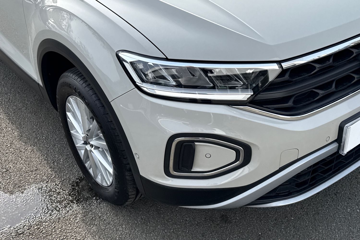 Used Volkswagen T-Roc 2023 for sale - 77973309: Photo 9