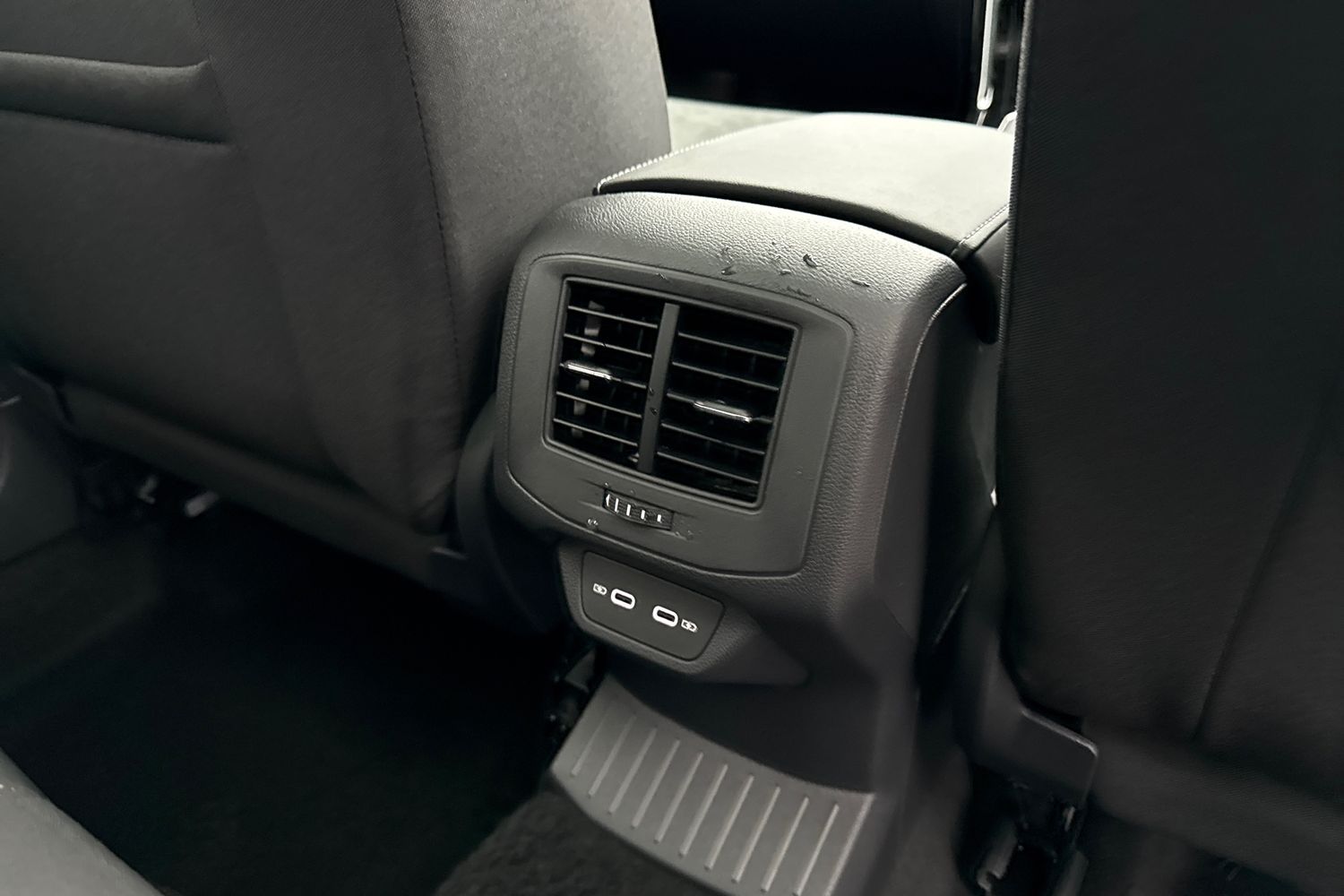 Used Volkswagen T-Roc 2025 for sale - 76896194: Photo 30