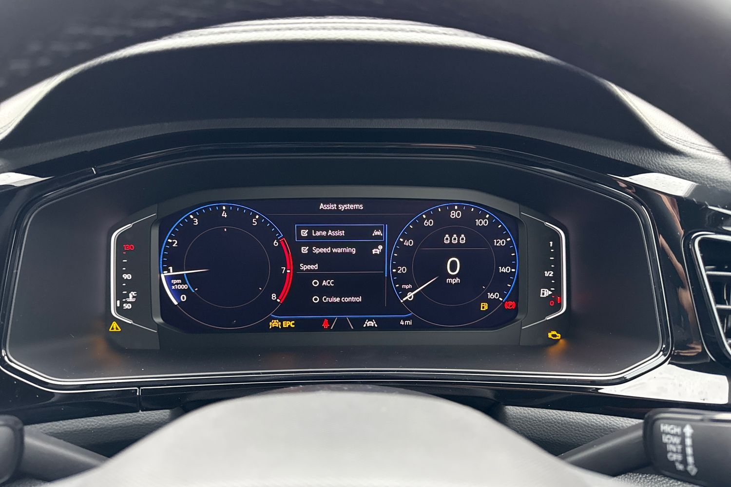 Used Volkswagen T-Roc 2025 for sale - 76896194: Photo 34