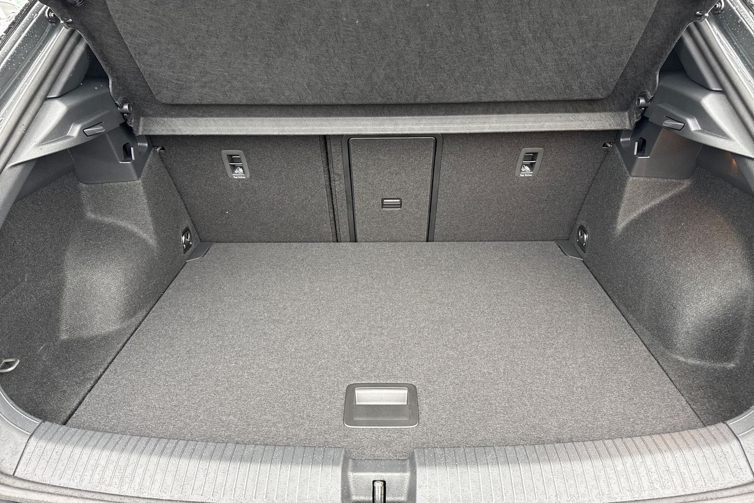 Used Volkswagen T-Roc 2025 for sale - 76896194: Photo 6