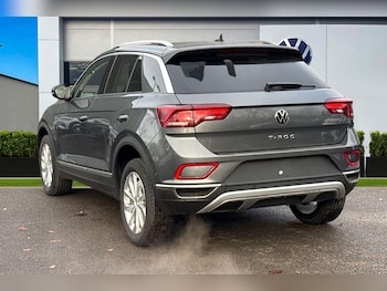 Used Volkswagen T-Roc 2026 for sale - 78541778: Photo