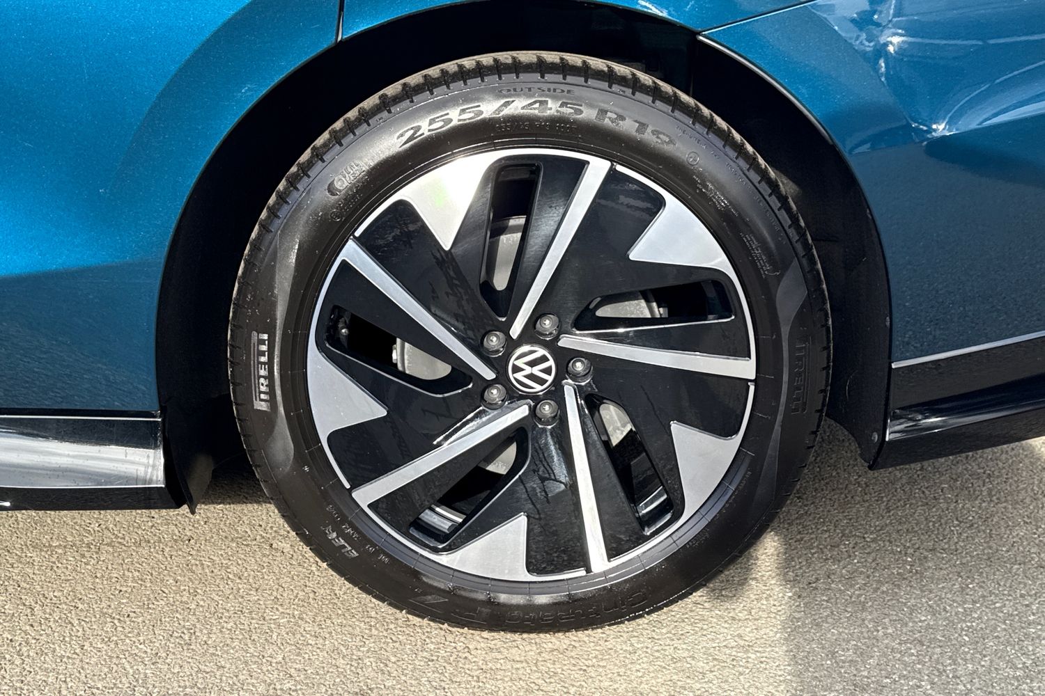 Used Volkswagen ID.7 2024 for sale - 76364767: Photo 12