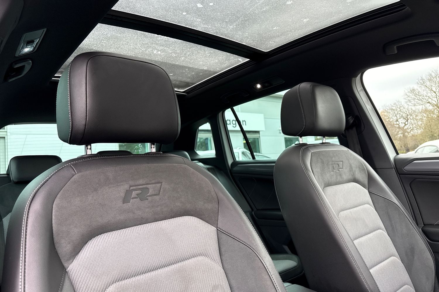 Used Volkswagen Tiguan 2018 for sale - 77068774: Photo 23