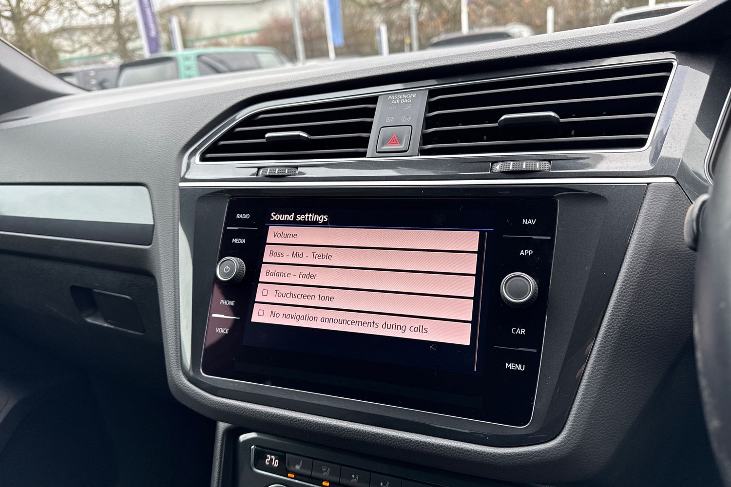 Used Volkswagen Tiguan 2018 for sale - 77068774: Photo 43