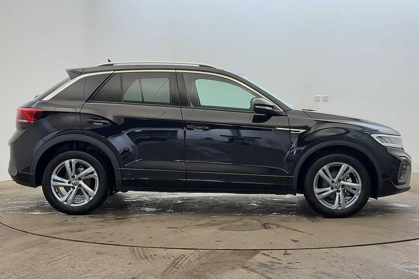 Used Volkswagen T-Roc 2025 for sale - 76469297: Photo 4