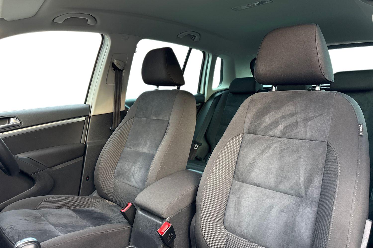 Used Volkswagen Tiguan 2016 for sale - 76610912: Photo 11