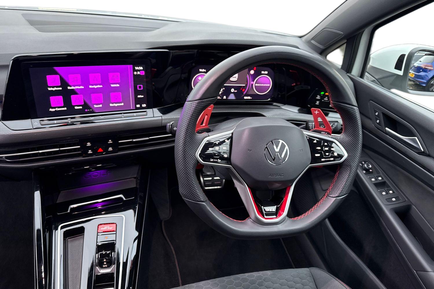 Used Volkswagen Golf 2023 for sale - 76739592: Photo 18