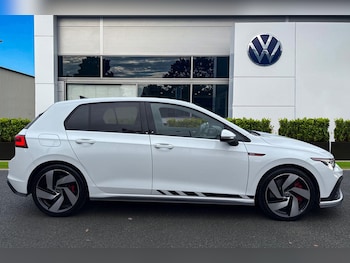 Used Volkswagen Golf 2023 for sale - 76739592: Photo