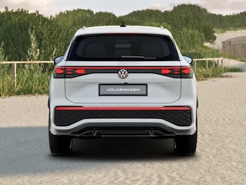 Used Volkswagen Touran 2026 for sale - 78871671: Photo