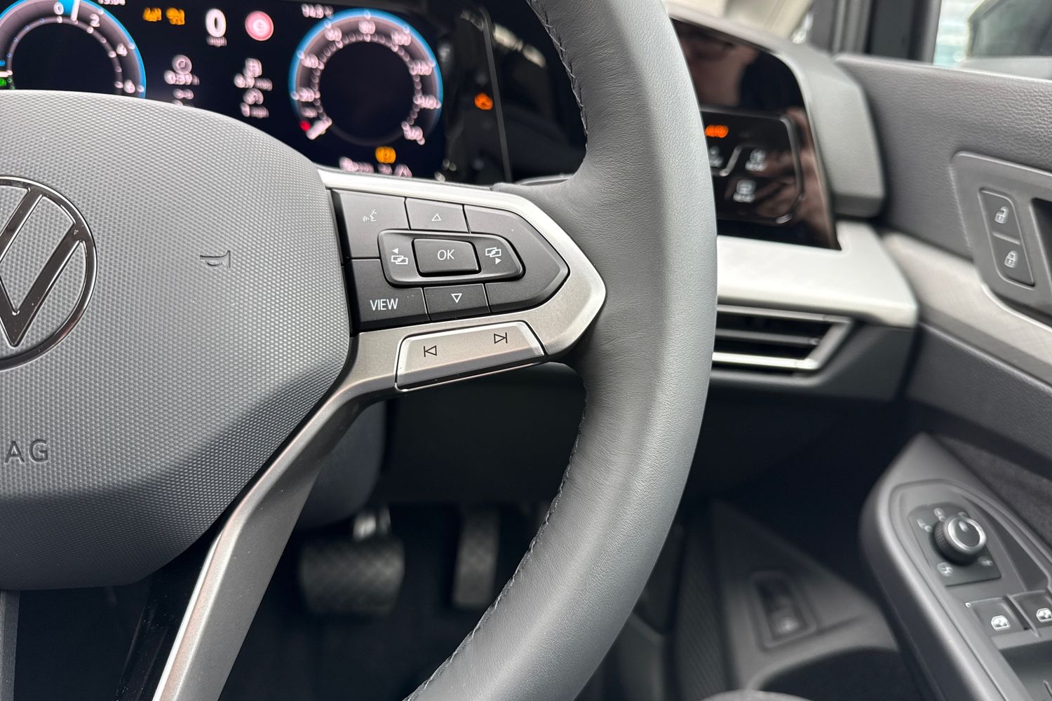 Used Volkswagen Golf 2025 for sale - 76526946: Photo 33