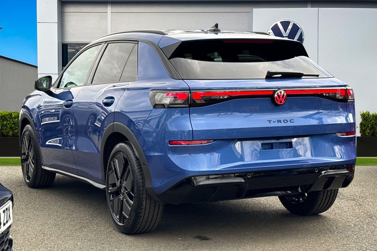 Used Volkswagen T-Roc 2026 for sale - 78055935: Photo 2