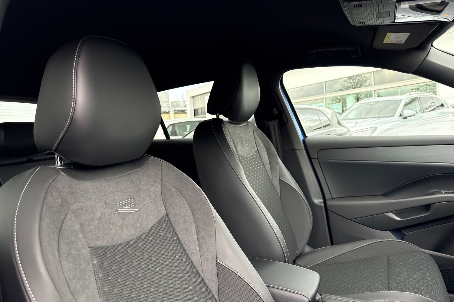 Used Volkswagen T-Roc 2026 for sale - 78055935: Photo 23