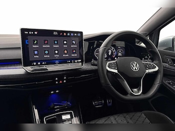 Used Volkswagen Golf 2025 for sale - 79606218: Photo