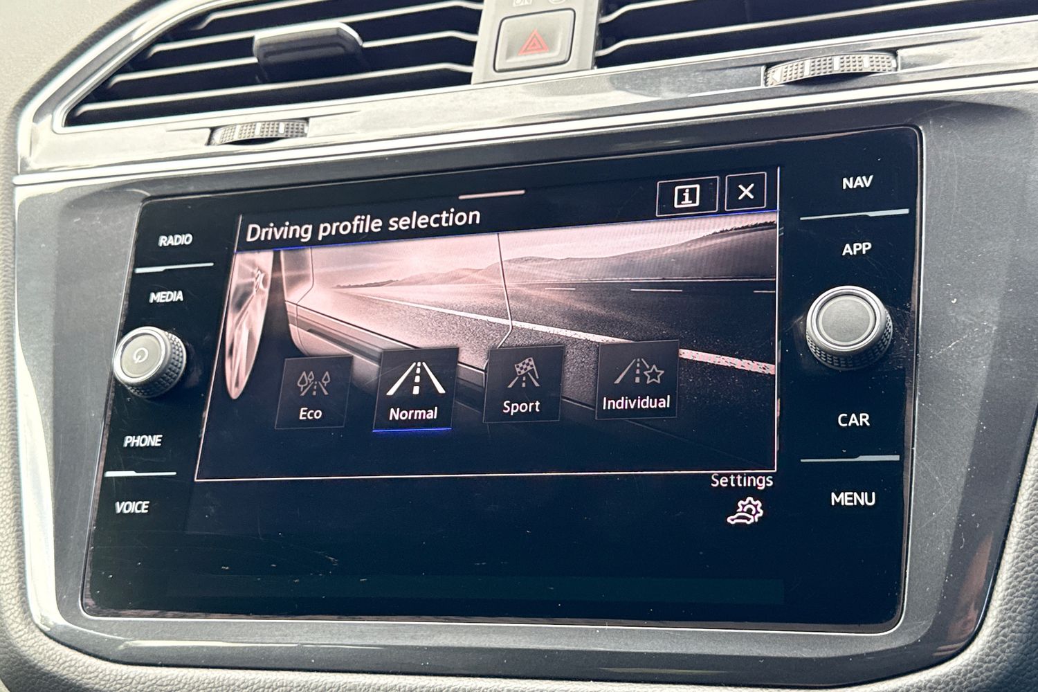 Used Volkswagen Tiguan Allspace 2025 for sale - 75850786: Photo 35