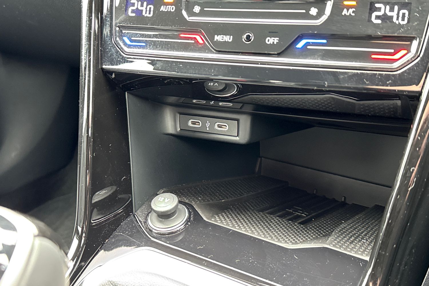 Used Volkswagen T-Roc 2025 for sale - 76298662: Photo 36