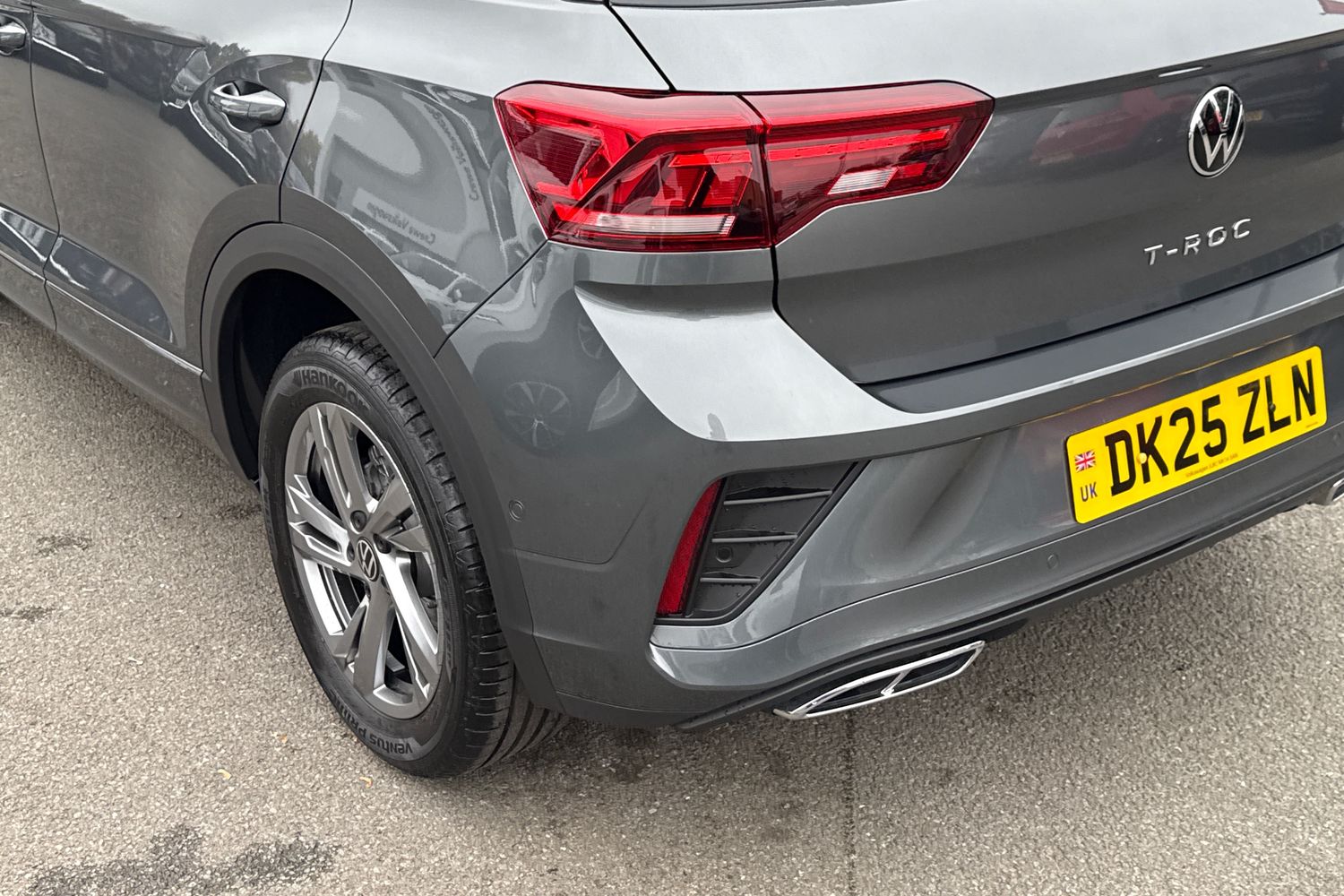 Used Volkswagen T-Roc 2025 for sale - 76298662: Photo 8