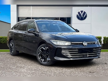 2025 - 1.5 TSI eHybrid Elegance 5dr DSG